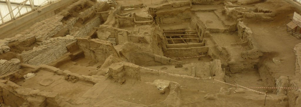 Excavations at Çhatal Höyük, Turkey, May 2014